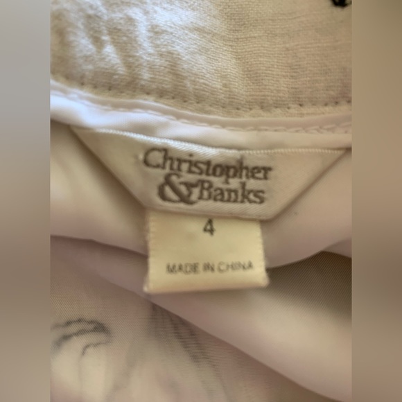 Closet clean out sale! Fun summer skirt in good condition - Picture 3 of 3